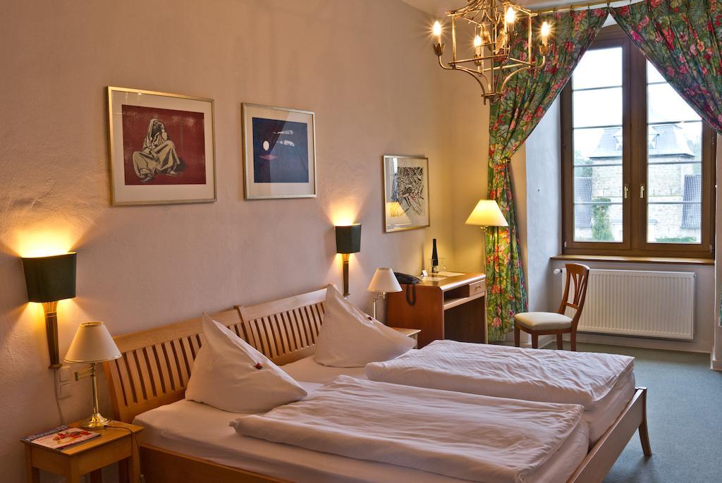 Schloss Lembeck Hotel & Restaurant Dorsten Room photo